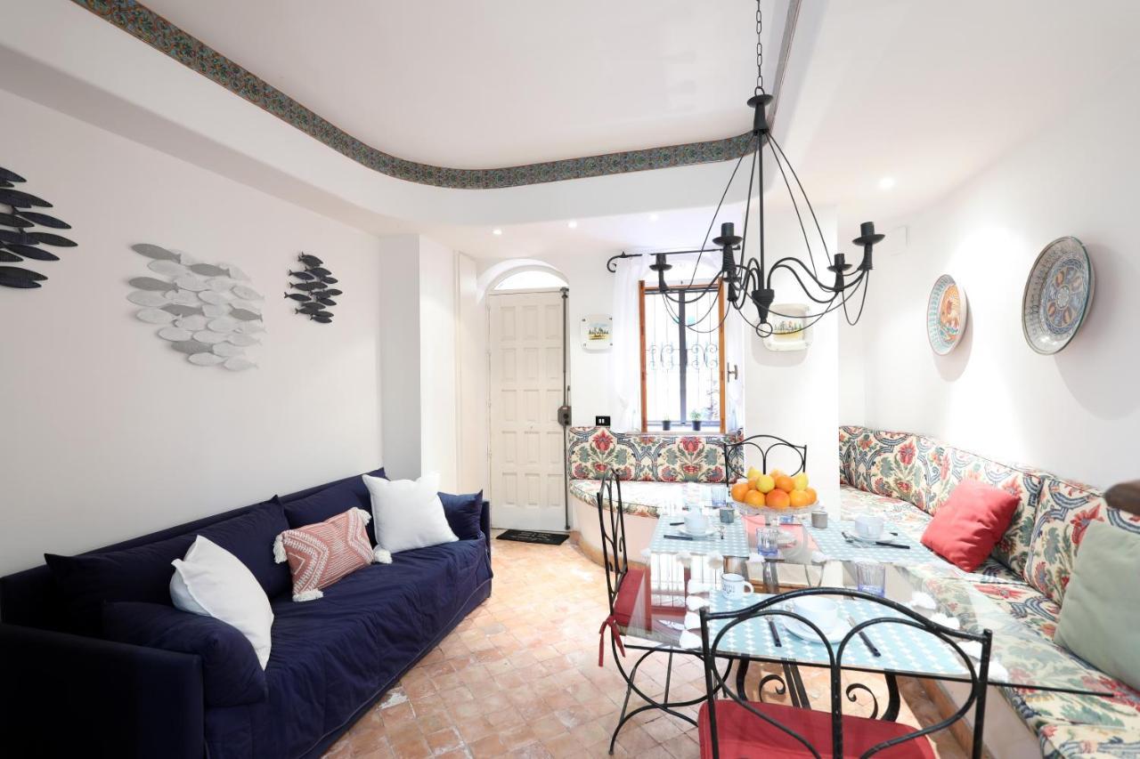 Porta Catania & Duomo Cozy Apartment Taormina Eksteriør bilde